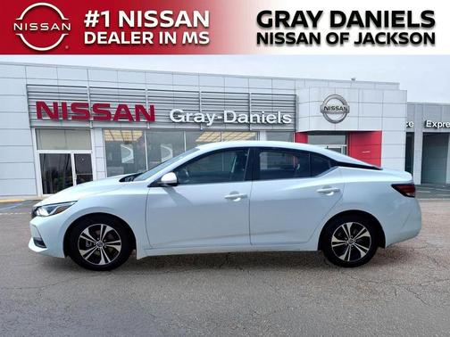 Cloud White 2023 Nissan Sentra SV