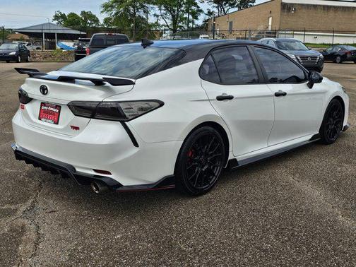 2020 Toyota Camry TRD