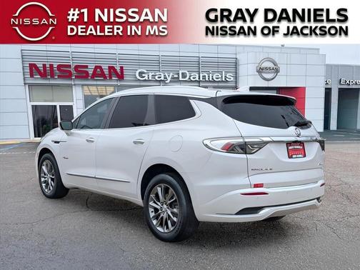 2022 Buick Enclave Avenir