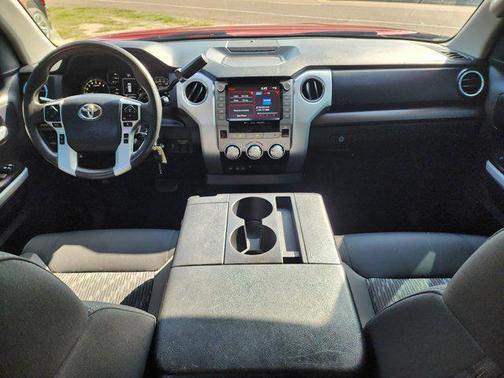 2020 Toyota Tundra SR5