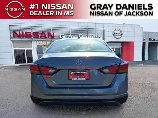 Gun Metallic 2024 Nissan Altima 2.5 SV