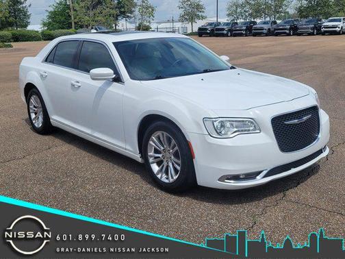 2019 Chrysler 300 Touring