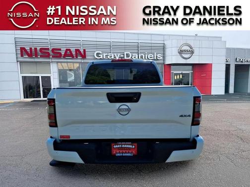 Glacier White 2026 Nissan Frontier SV