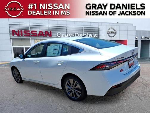 Aspen White 2026 Nissan Sentra SL
