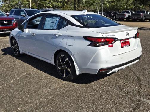 2025 Nissan Versa 1.6 S