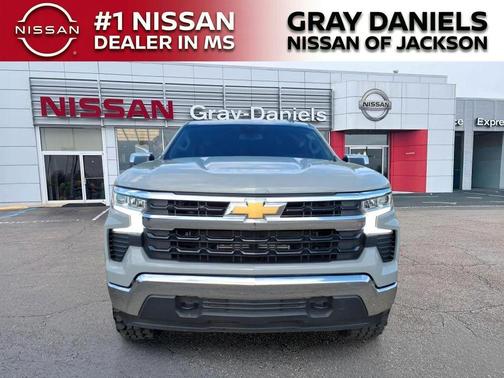 Slate Gray Metallic 2024 Chevrolet Silverado 1500 LT