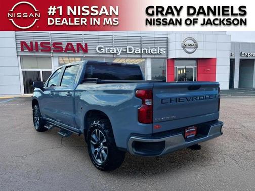 Slate Gray Metallic 2024 Chevrolet Silverado 1500 LT