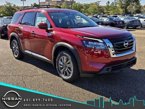 2025 Nissan Pathfinder SV FWD