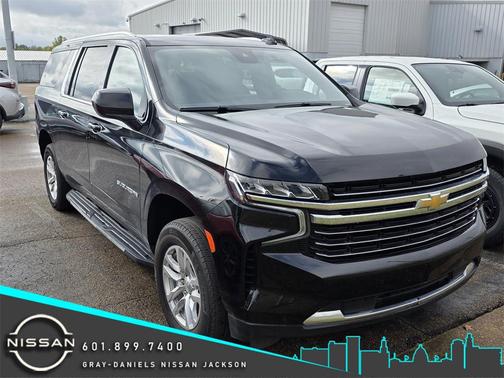 2024 Chevrolet Suburban LT