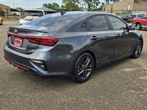 2020 Kia Forte GT-Line