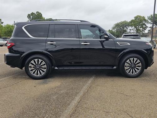 2024 Nissan Armada SL 2WD