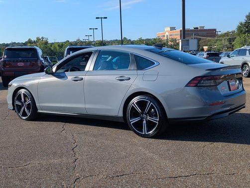 2024 Honda Accord Hybrid Base
