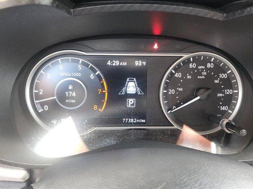 2021 Nissan Versa 1.6 SV