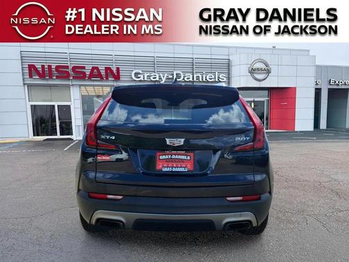 Stellar Black Metallic 2019 Cadillac XT4 Premium Luxury