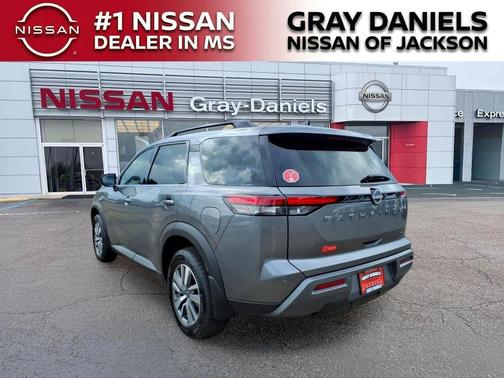 Gun Metallic 2026 Nissan Pathfinder SL