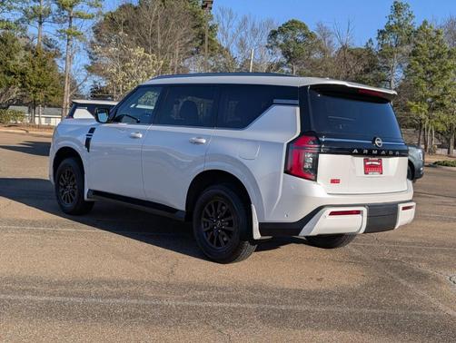 2026 Nissan Armada SV