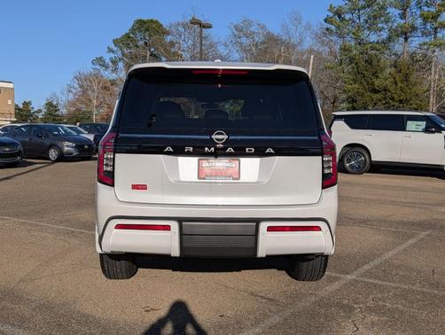 2026 Nissan Armada SV