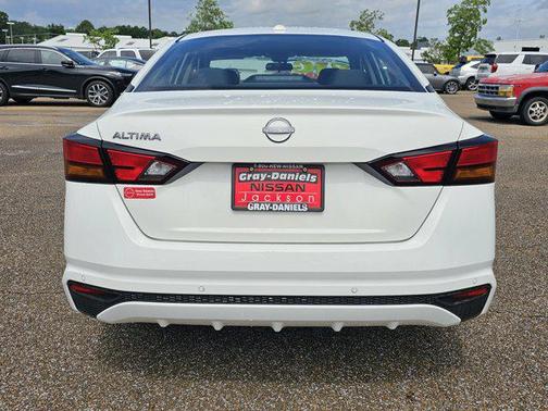 2025 Nissan Altima S FWD