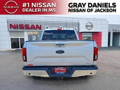 Ingot Silver 2018 Ford F-150 Lariat