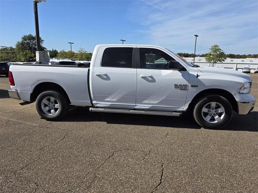 2020 RAM 1500 Classic SLT