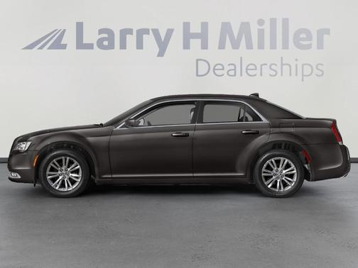 2022 Chrysler 300 S