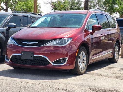 Velvet Red Pearlcoat 2018 Chrysler Pacifica Touring-L