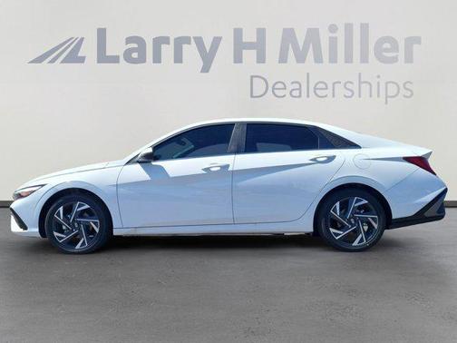 2025 Hyundai ELANTRA HEV Limited