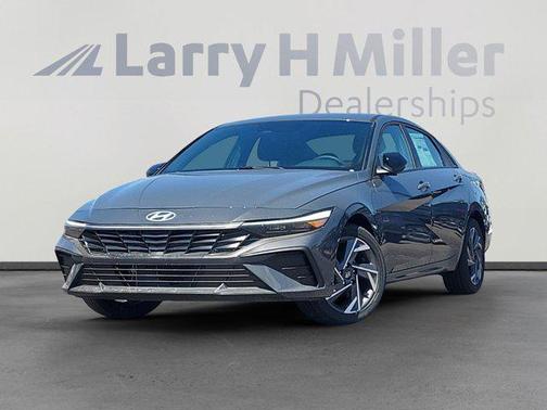2025 Hyundai ELANTRA HEV SEL Sport