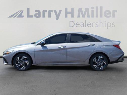 2025 Hyundai ELANTRA HEV SEL Sport