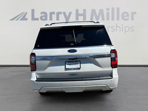 White Platinum Tri-Coat 2019 Ford Expedition Max Platinum