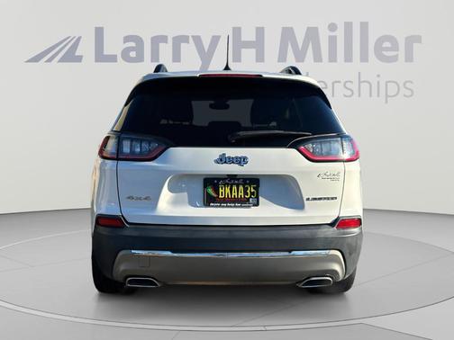Bright White Clearcoat 2022 Jeep Cherokee Limited
