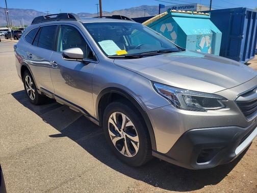 Tungsten Metallic 2020 Subaru Outback Limited XT