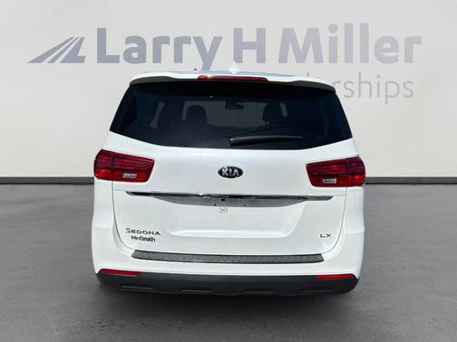 2021 Kia Sedona LX