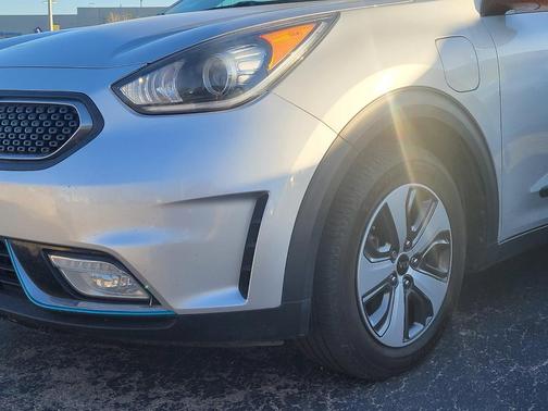 2019 Kia Niro Plug-In Hybrid EX
