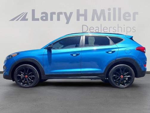 2017 Hyundai TUCSON Night