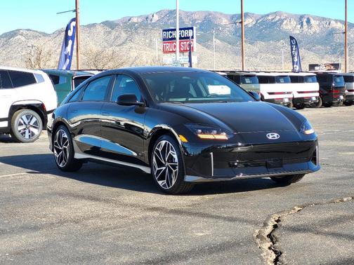 2025 Hyundai IONIQ 6 SEL