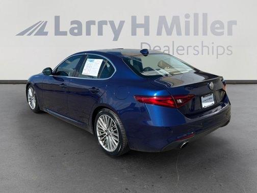 Montecarlo Blue Metallic 2017 Alfa Romeo Giulia Ti