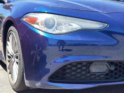 Montecarlo Blue Metallic 2017 Alfa Romeo Giulia Ti