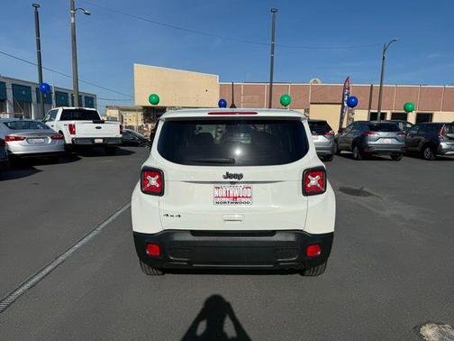 2023 Jeep Renegade Latitude