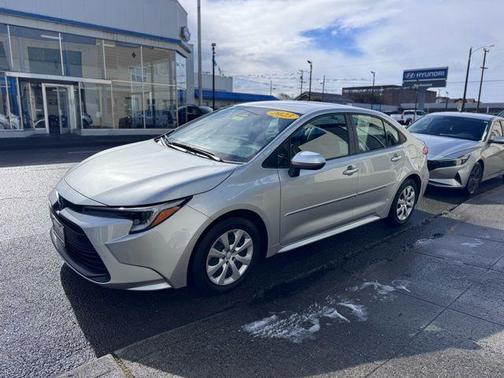 2023 Toyota Corolla Hybrid SE