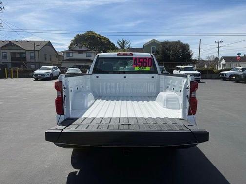 Summit White 2026 Chevrolet Silverado 1500 WT