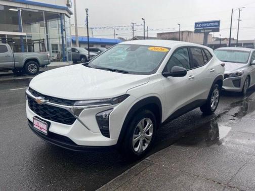 Summit White 2026 Chevrolet Trax LS