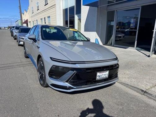 2024 Hyundai SONATA SEL