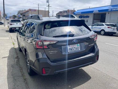 Magnetite Gray Metallic 2021 Subaru Outback Premium