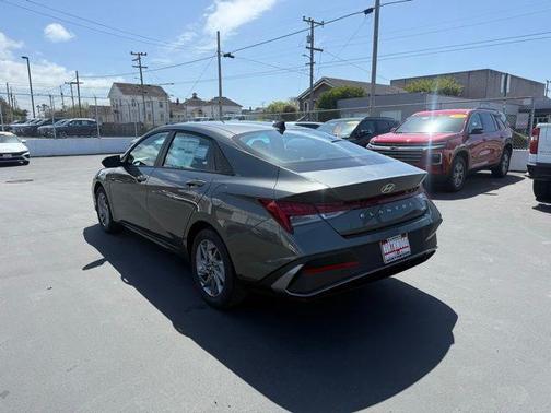 Amazon Gray 2026 Hyundai ELANTRA HEV Blue