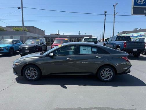 Amazon Gray 2026 Hyundai ELANTRA HEV Blue