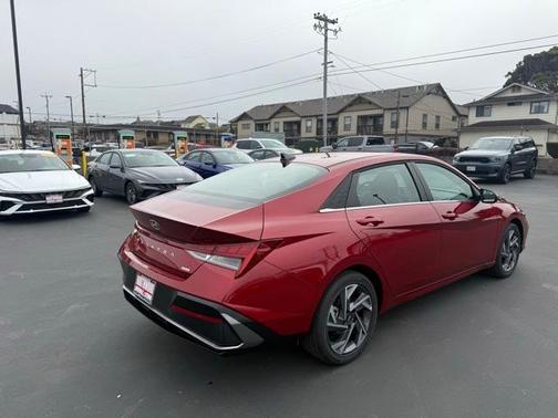 2025 Hyundai ELANTRA HEV Limited