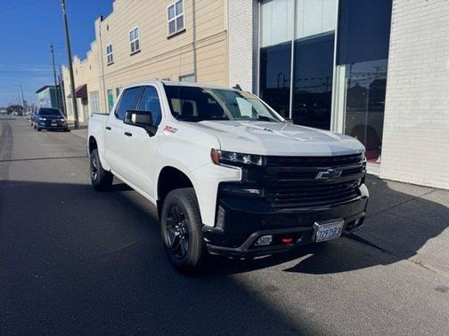 Summit White 2022 Chevrolet Silverado 1500 Limited LT Trail Boss