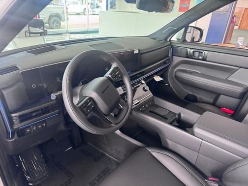 2025 Hyundai SANTA FE HEV Calligraphy