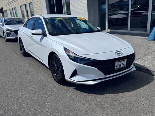 Quartz White 2021 Hyundai ELANTRA SEL